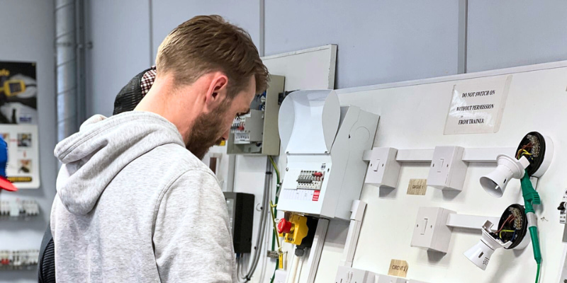 Domestic Electrical Installer Part P Course
