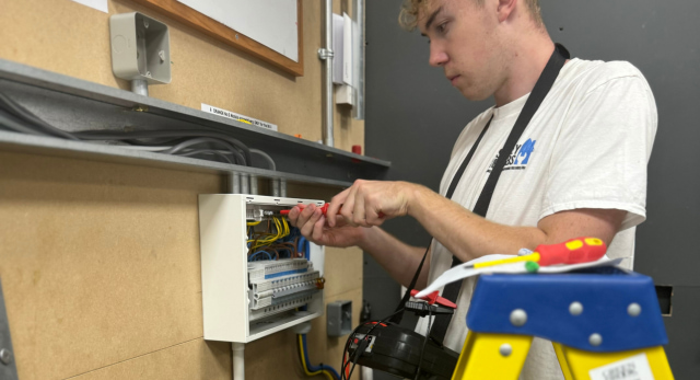 Electrical student training to become an electrician to earn money