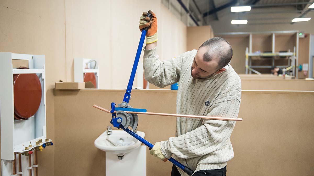 Logic4training Become a plumber