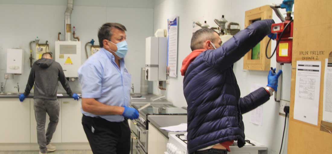 |trainer new career at logic4training||renew ACS qualifications at Logic4training