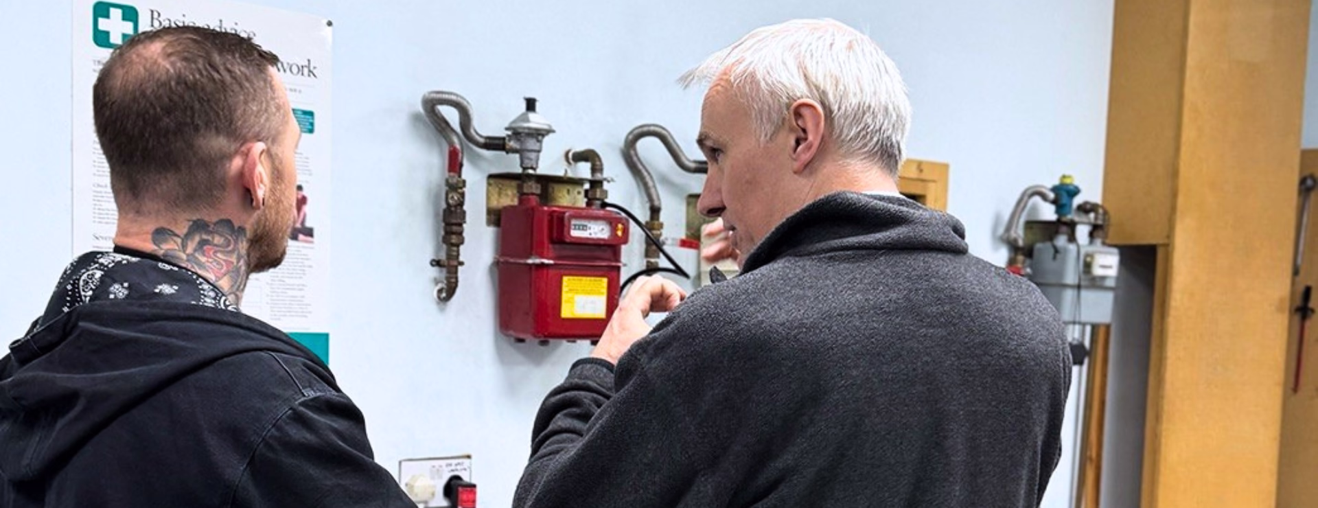 A Logic4training gas student and trainer covering tightness testing