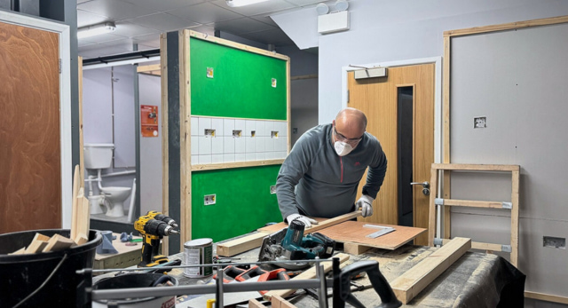 A Logic4training Essential Site Skill's student training to enter the UK construction industry