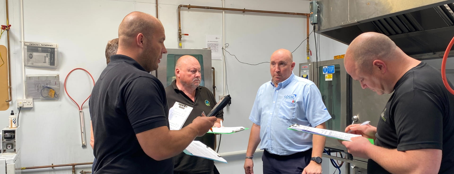 commercial gas engineers training to become qualified as commercial catering gas engineers