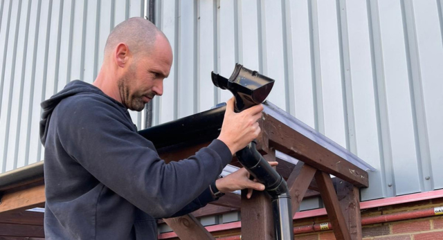 ex army, Darren, completing his elcas training course