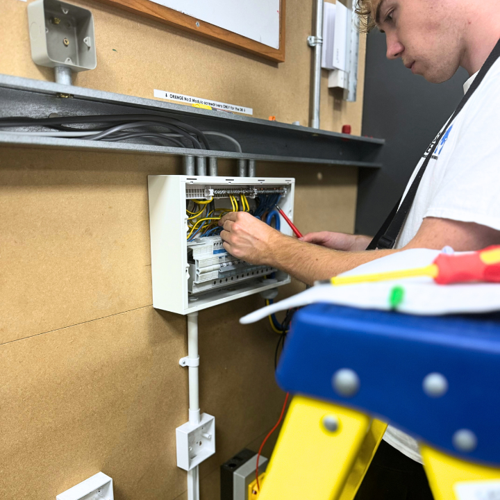 A Logic4training electrical student working towards meeting the AM2 entry requirements