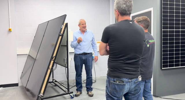 A Logic4training solar pv and battery storage training class