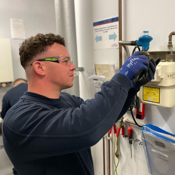 smart meter candidate working in centre