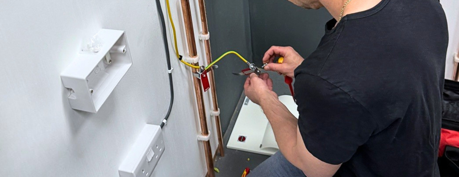 A man completing the 2357 NVQ before the qualification is retired